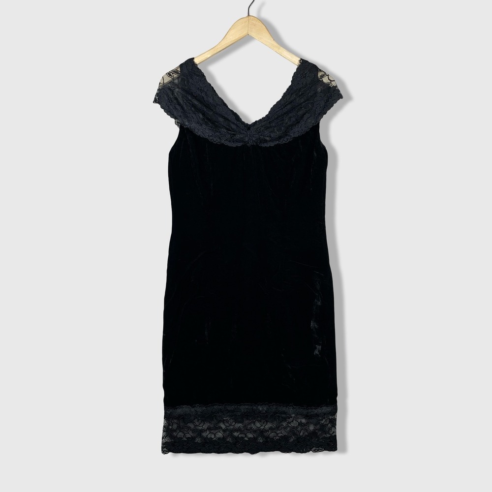 Vintage Spiegel Velvet Sheath Dress Womens 10 Black Lace Trim Whimsigoth Elegant